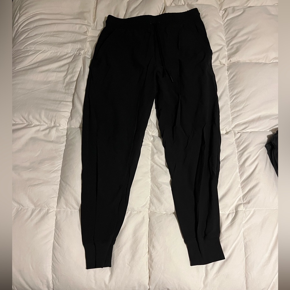 Men’s Alo Jogger